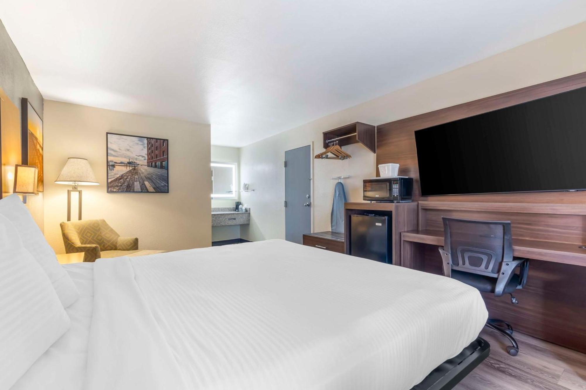 Best Western Plaza
