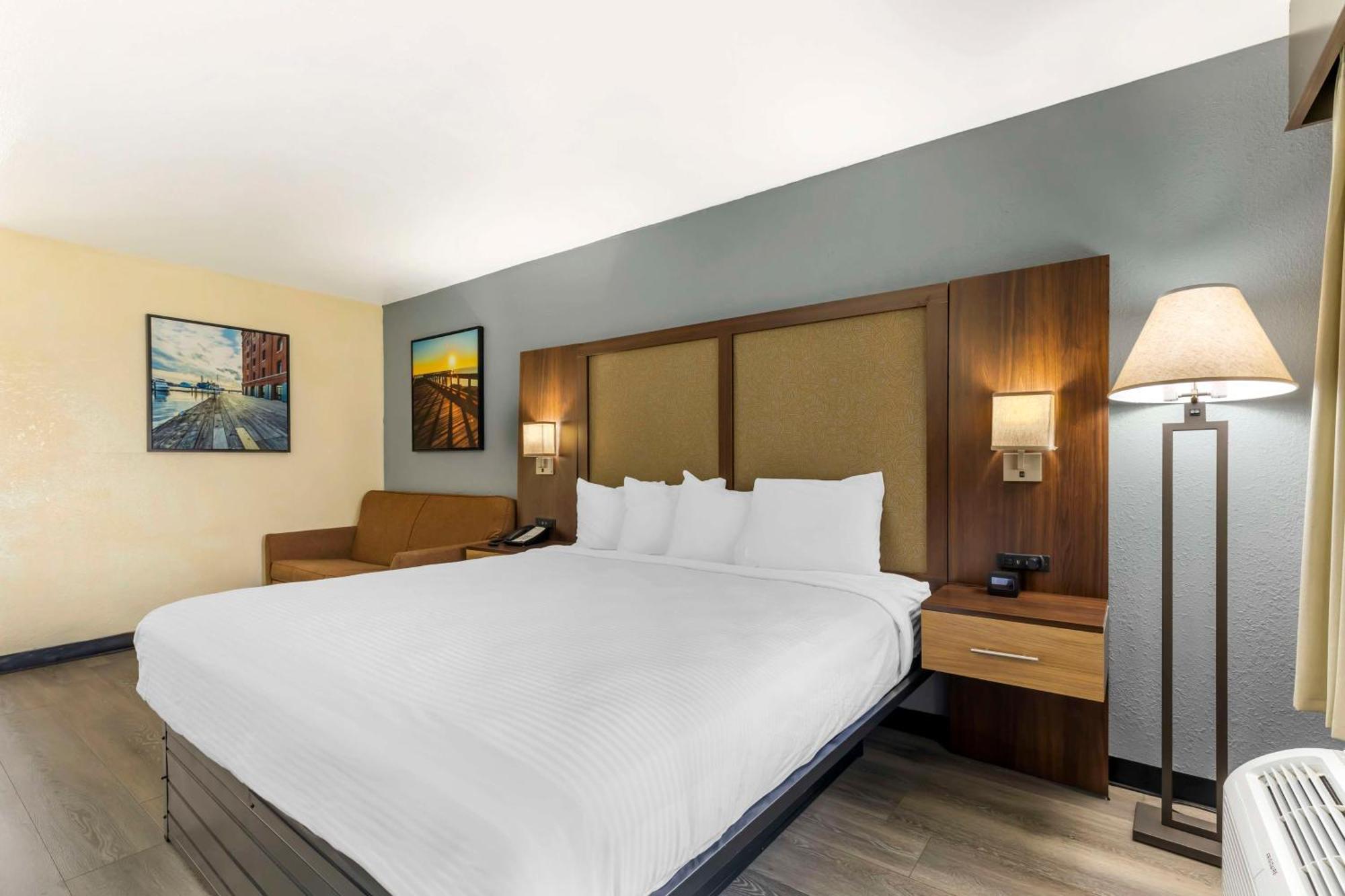 Best Western Plaza